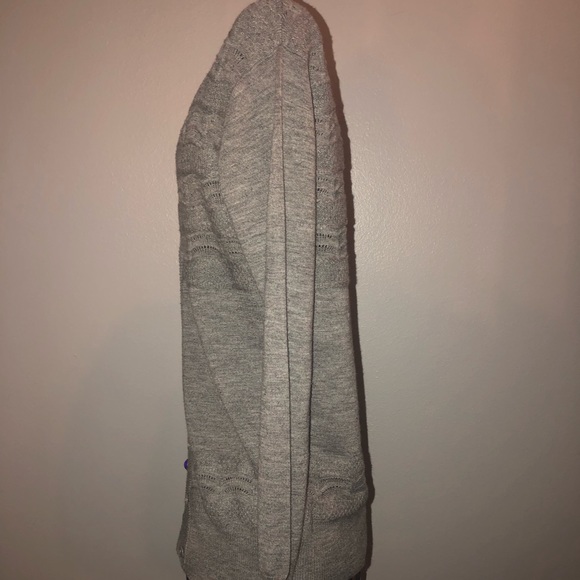 🎁Forever 21 knit sweater size Large🎁 - Picture 2 of 5